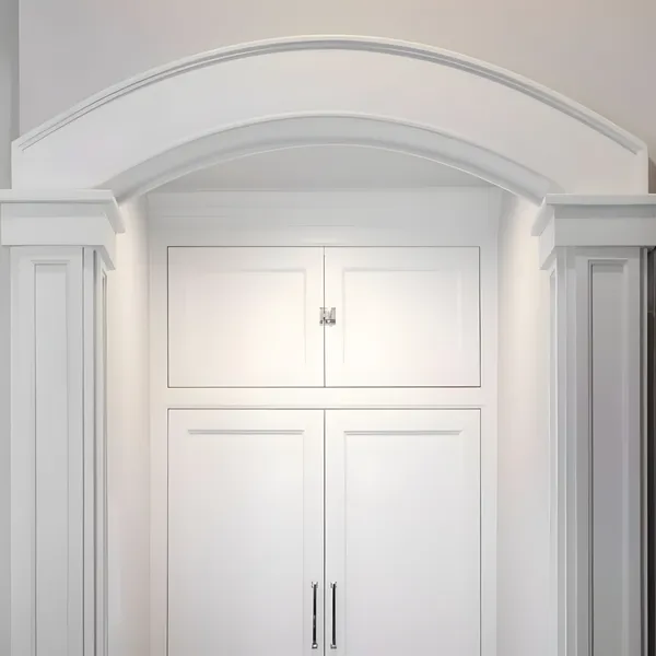 Custom entranceway arch and millwork in a Columbus, OH area home